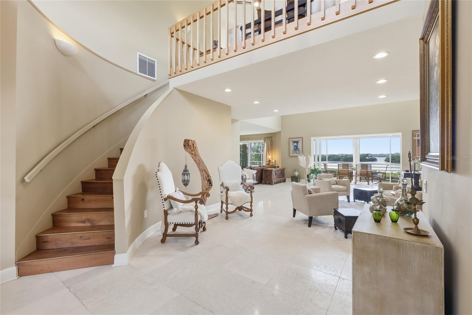 NO-SEE-UM ACRES - Residential