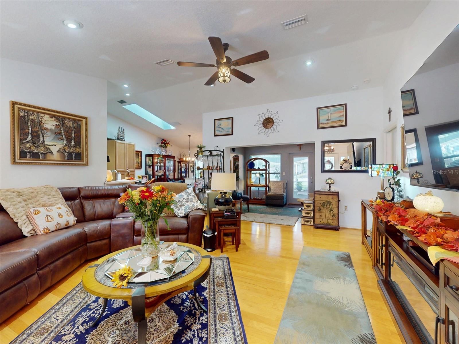 CANTERBURY LAKE ESTATES SECOND ADD - Residential