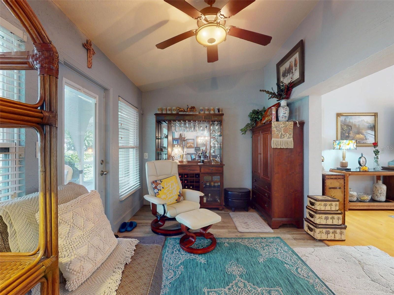 CANTERBURY LAKE ESTATES SECOND ADD - Residential