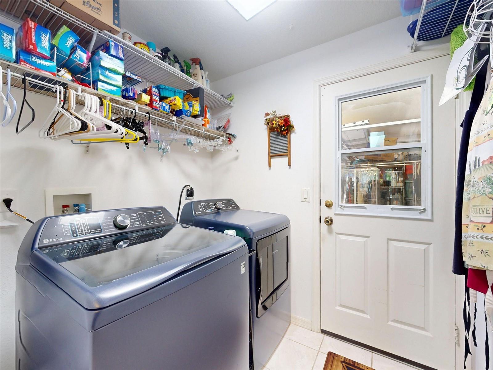 CANTERBURY LAKE ESTATES SECOND ADD - Residential