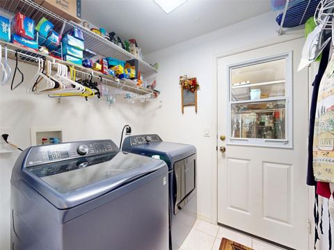 Tiny photo for 2533 E Chivalry Court, Hernando, FL 34442 (MLS # G5104262)