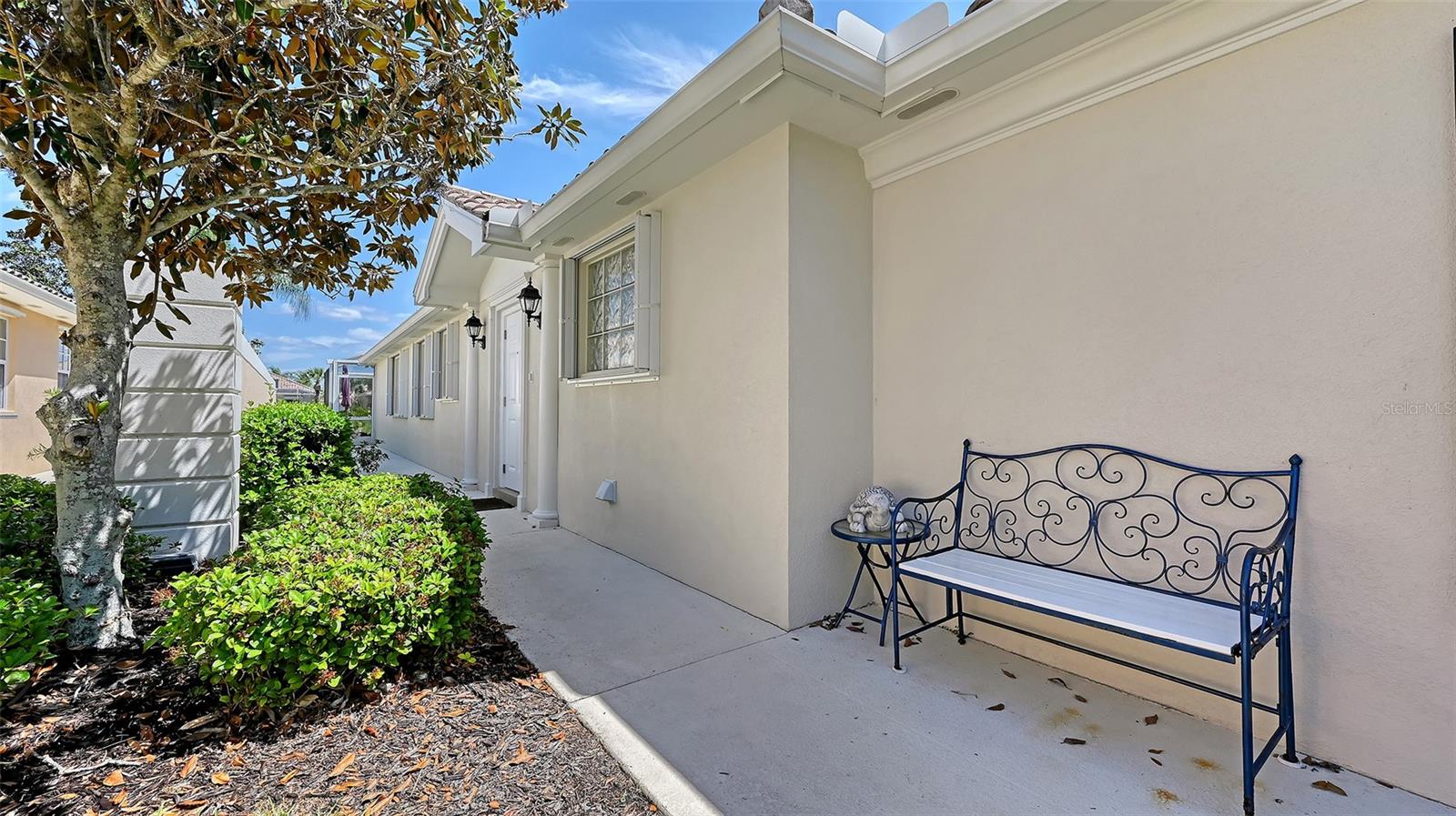 VILLAGEWALK - Residential