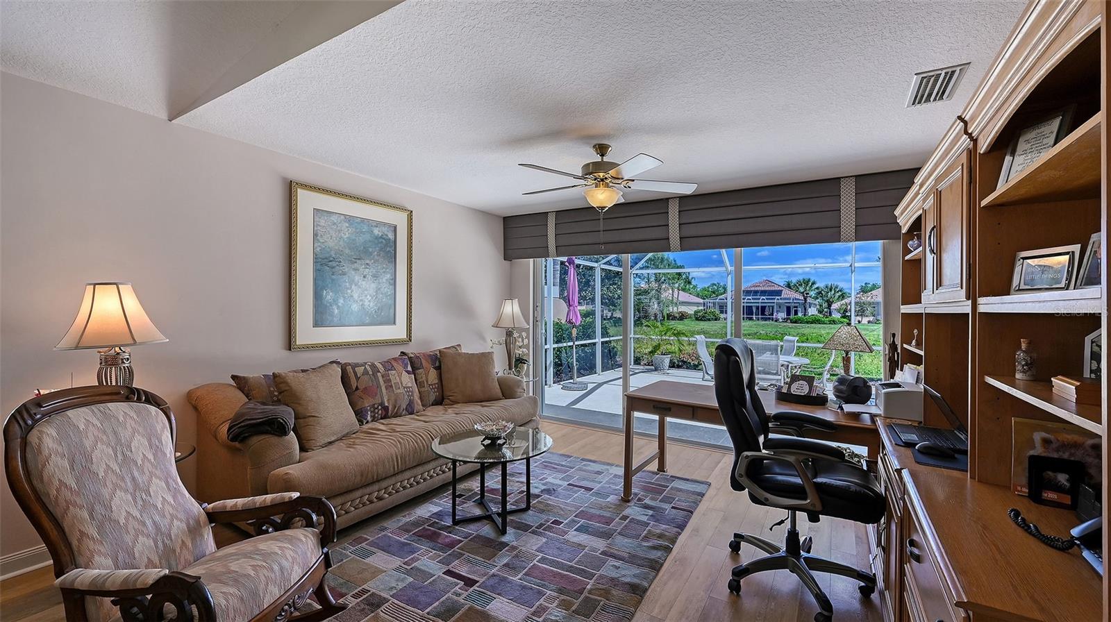 VILLAGEWALK - Residential