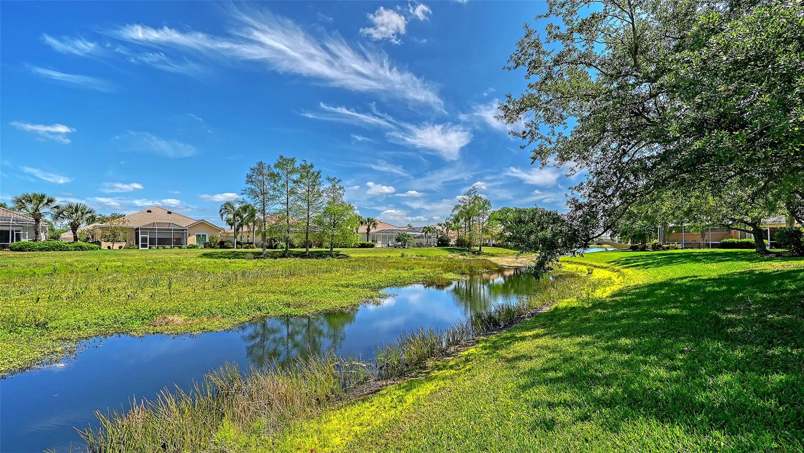 VILLAGEWALK - Residential