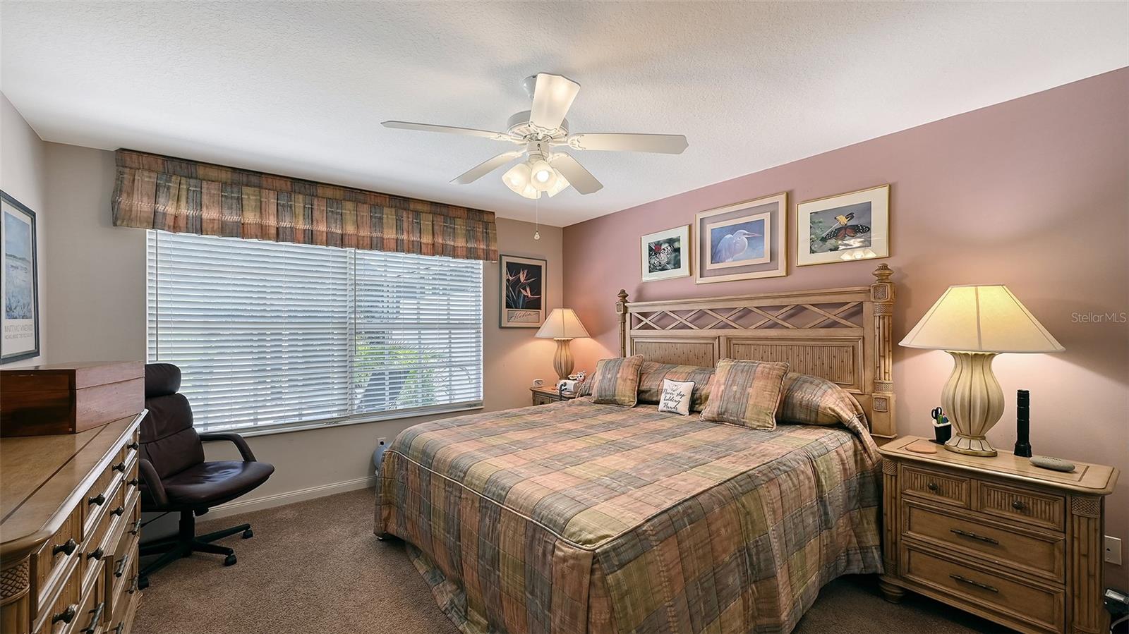 VILLAGEWALK - Residential