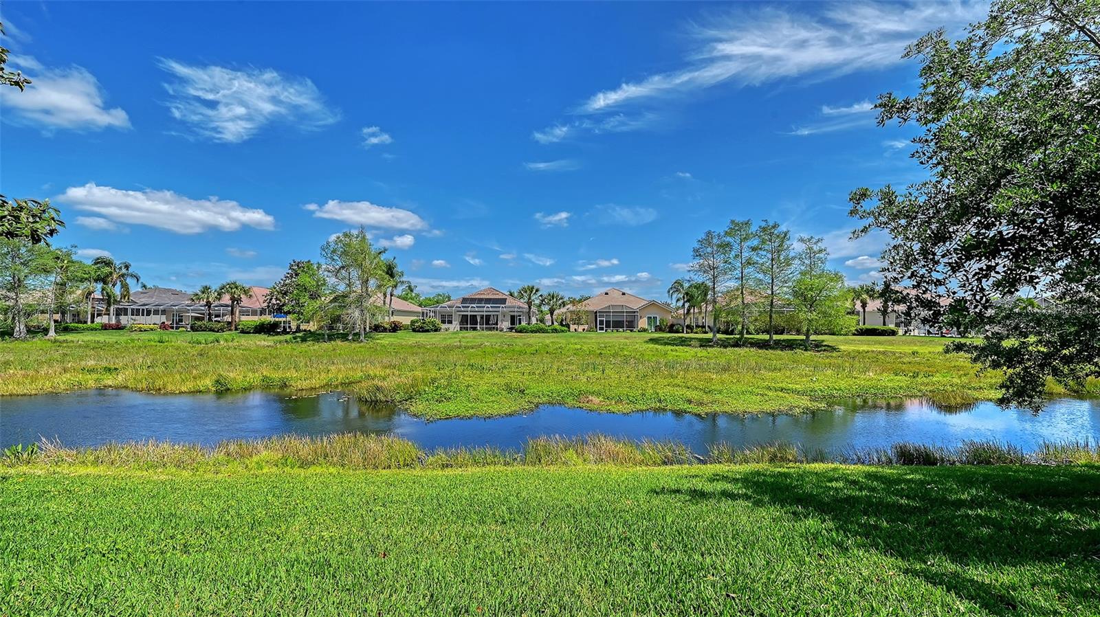 VILLAGEWALK - Residential