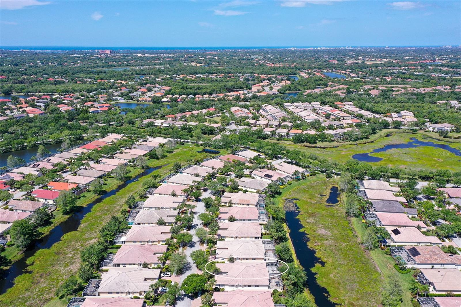 VILLAGEWALK - Residential