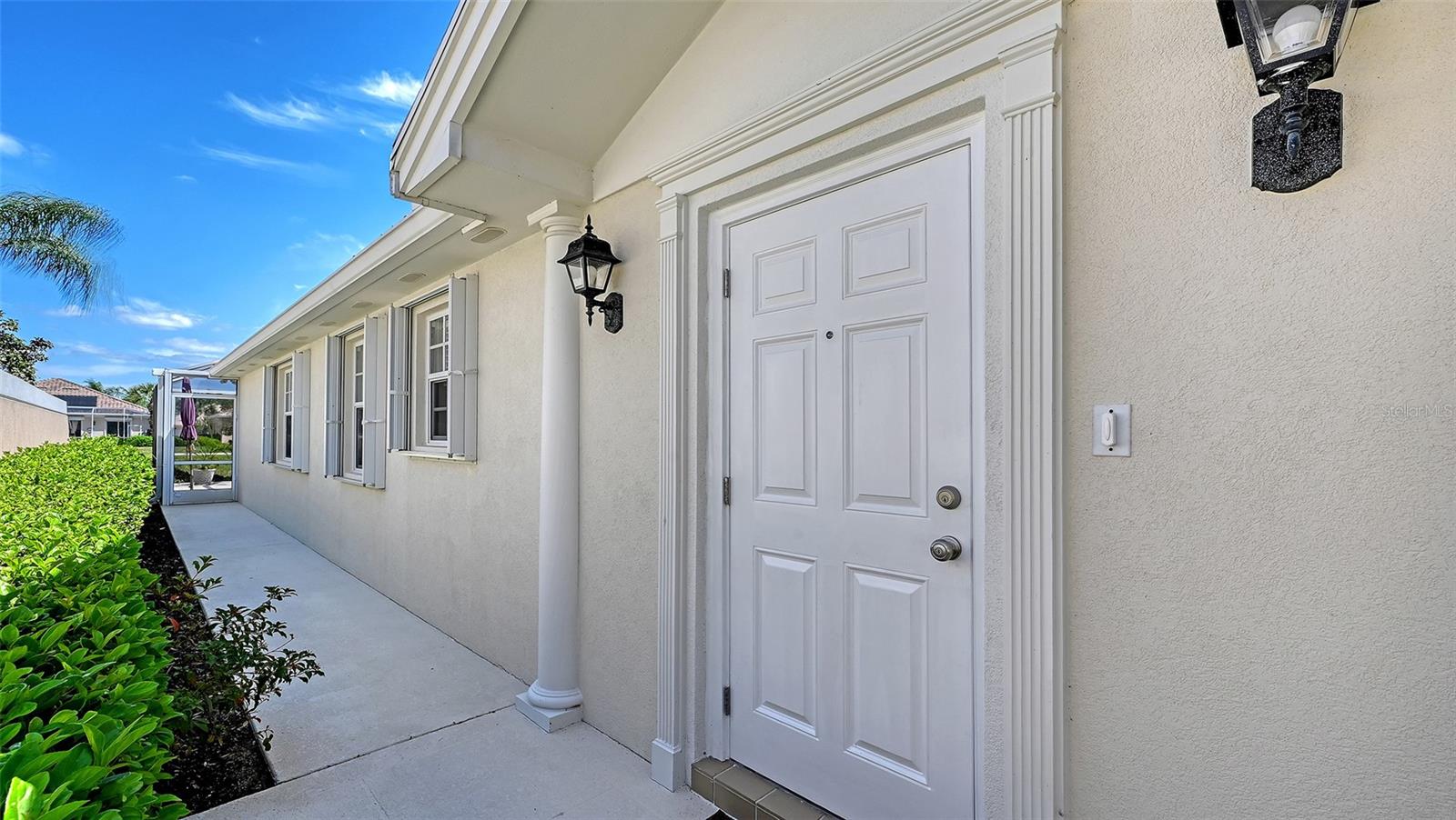 VILLAGEWALK - Residential