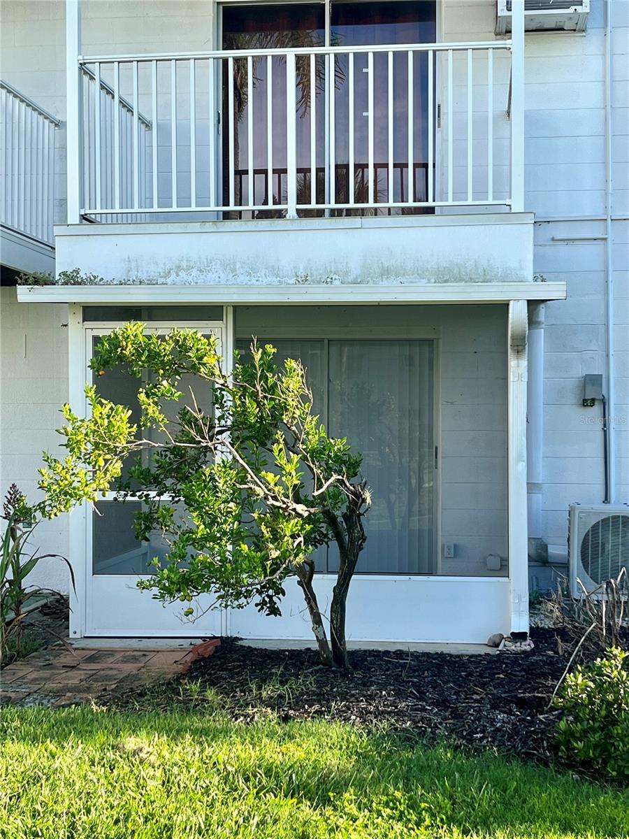 THE FOURTH BAYSHORE - Residential