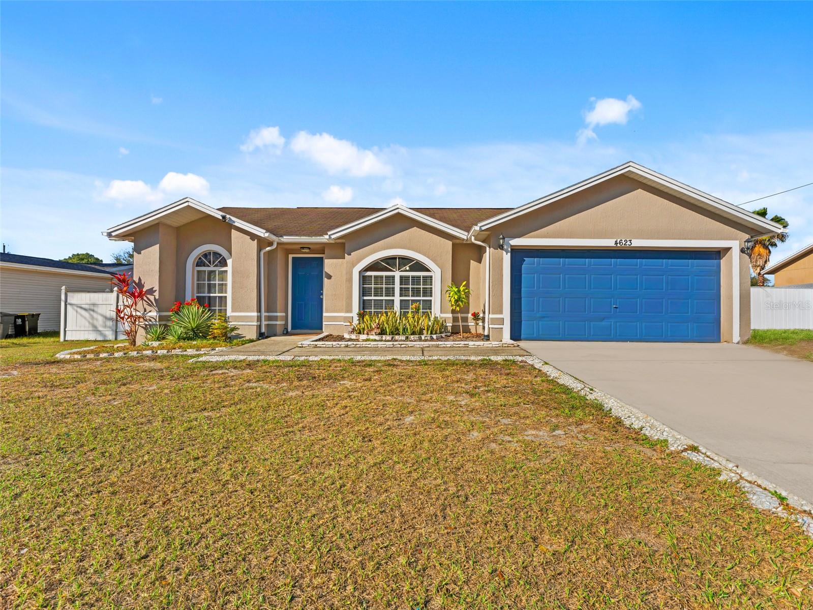 OAK HAMMOCK ESTATES - Residential