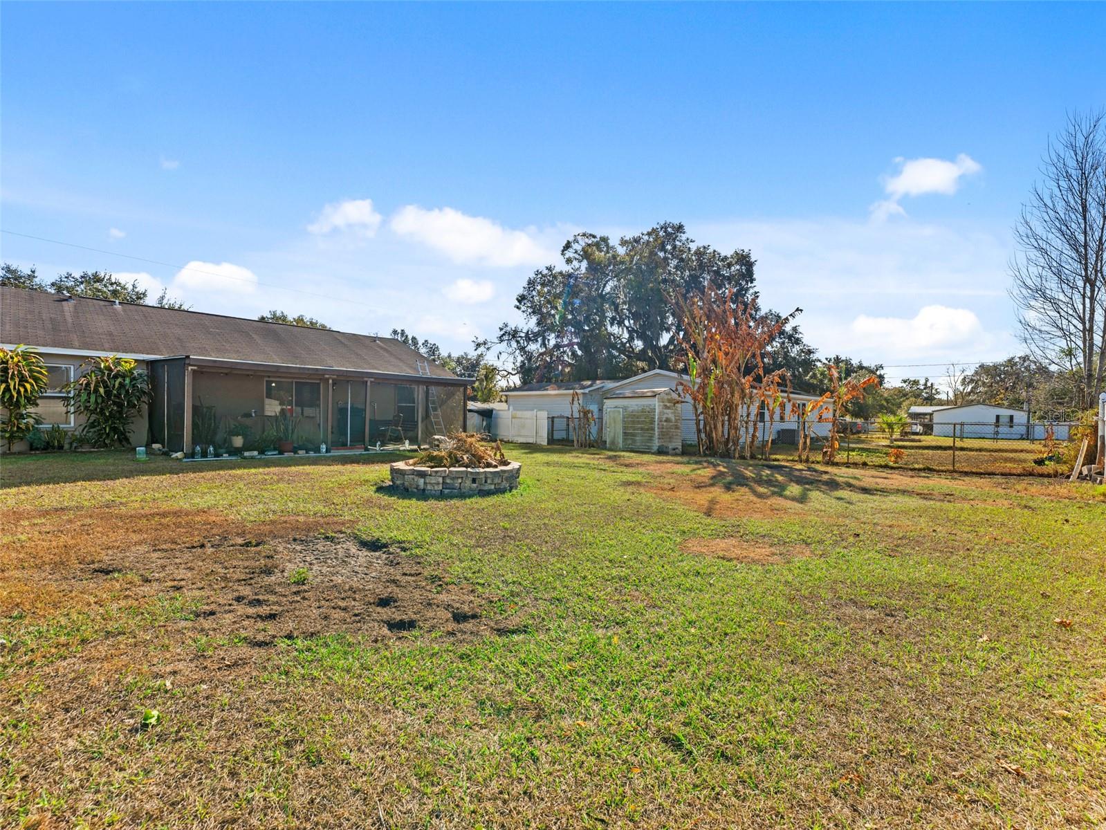 OAK HAMMOCK ESTATES - Residential