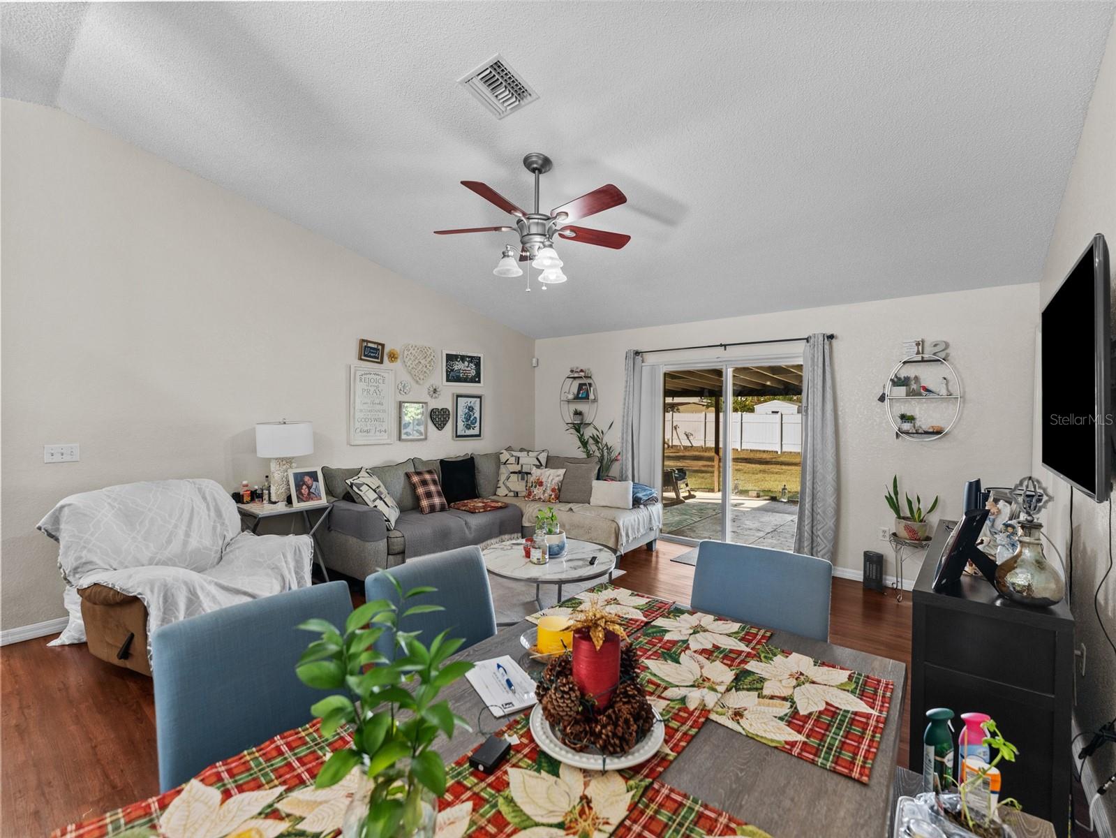 OAK HAMMOCK ESTATES - Residential