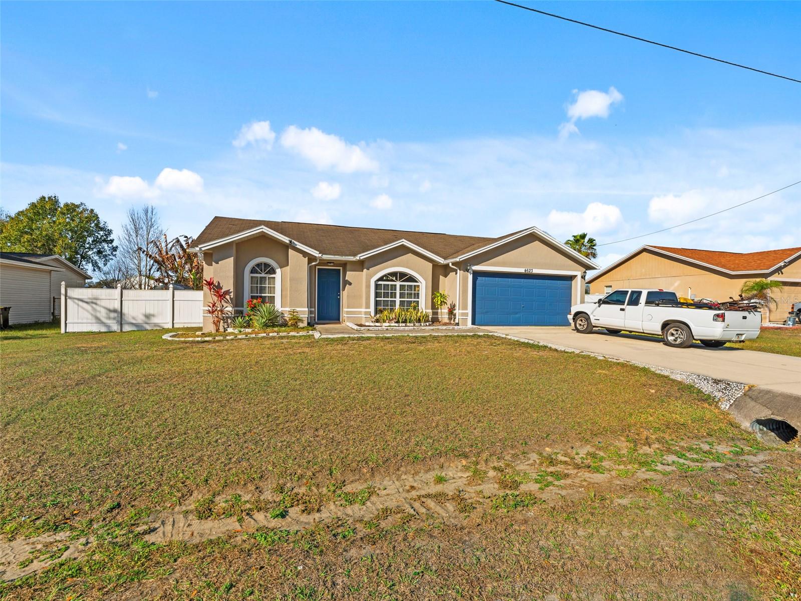 OAK HAMMOCK ESTATES - Residential