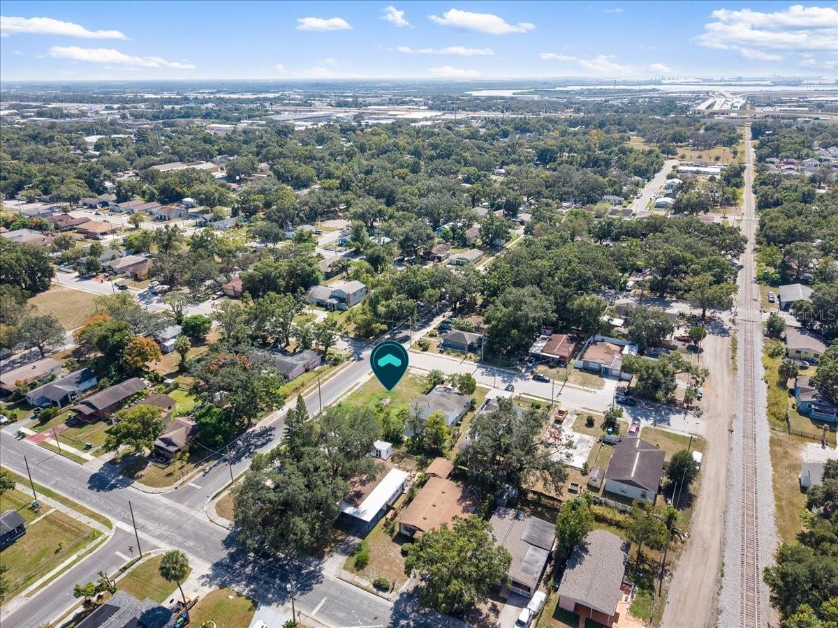 JACKSON HEIGHTS - Land