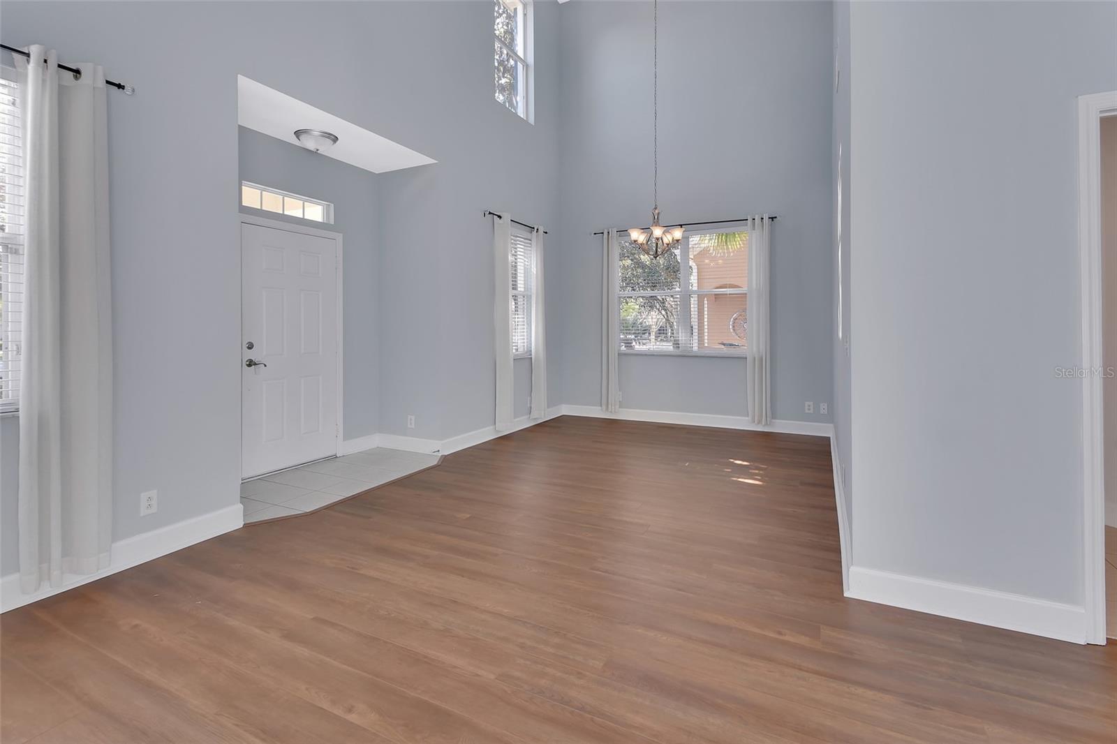 214 WOODHOUSE LANE
