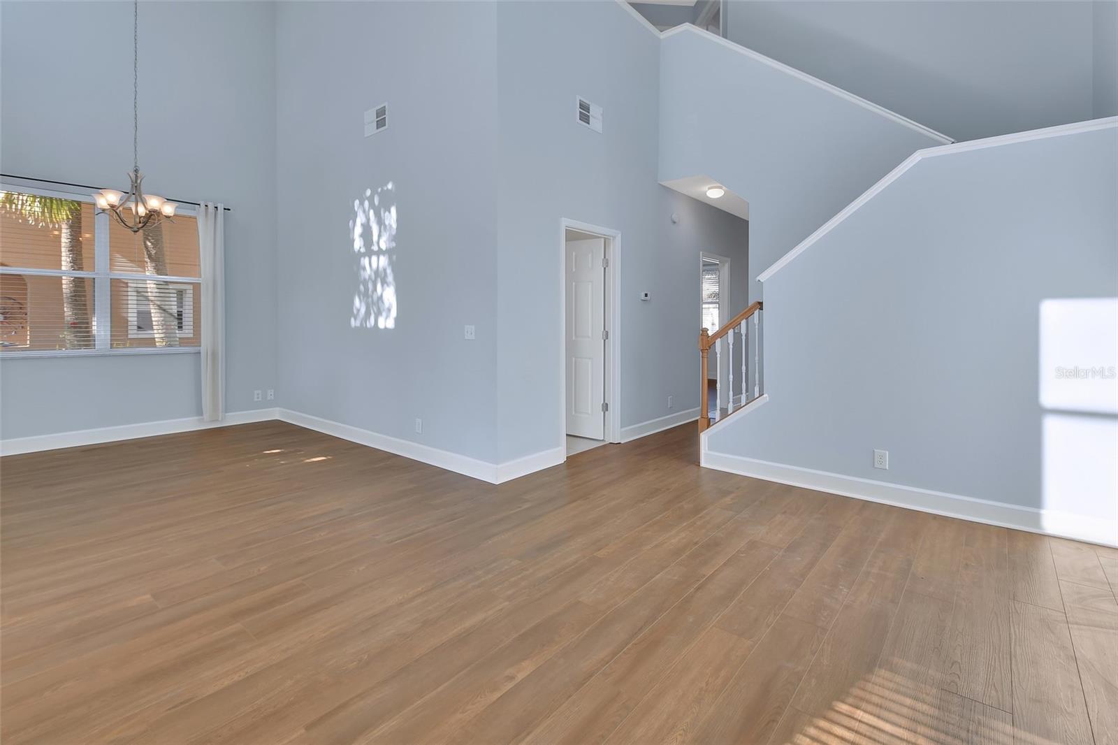 214 WOODHOUSE LANE