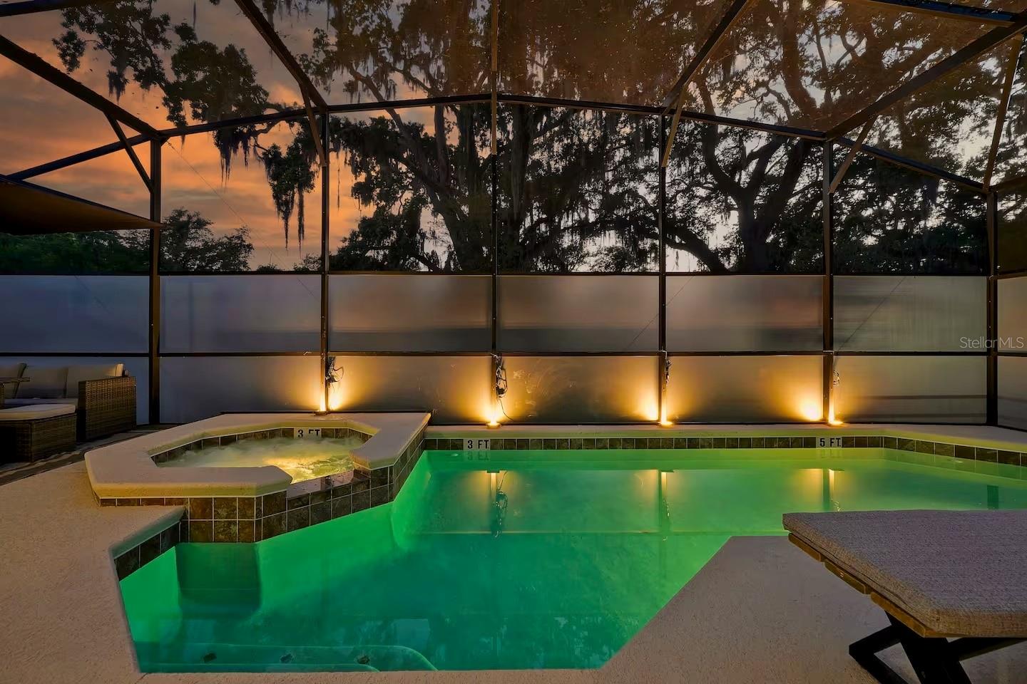 VERANDA PALMS PH 3 - Residential