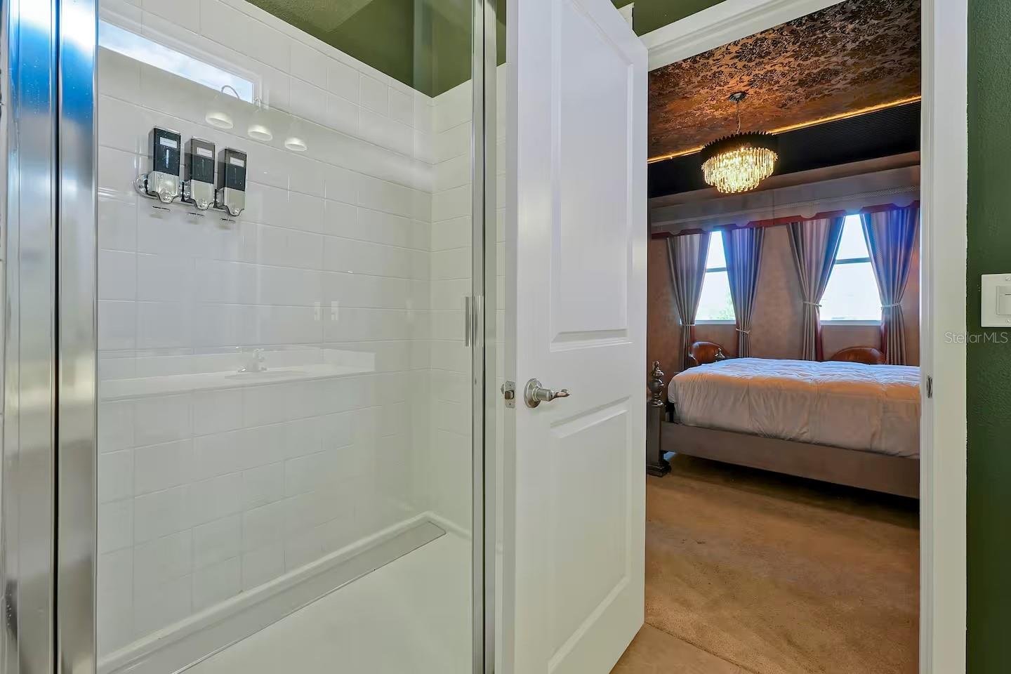 VERANDA PALMS PH 3 - Residential