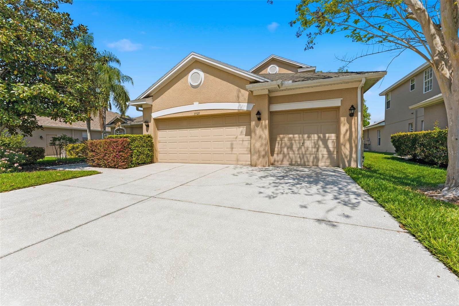 CARRILLON ESTATES - Residential