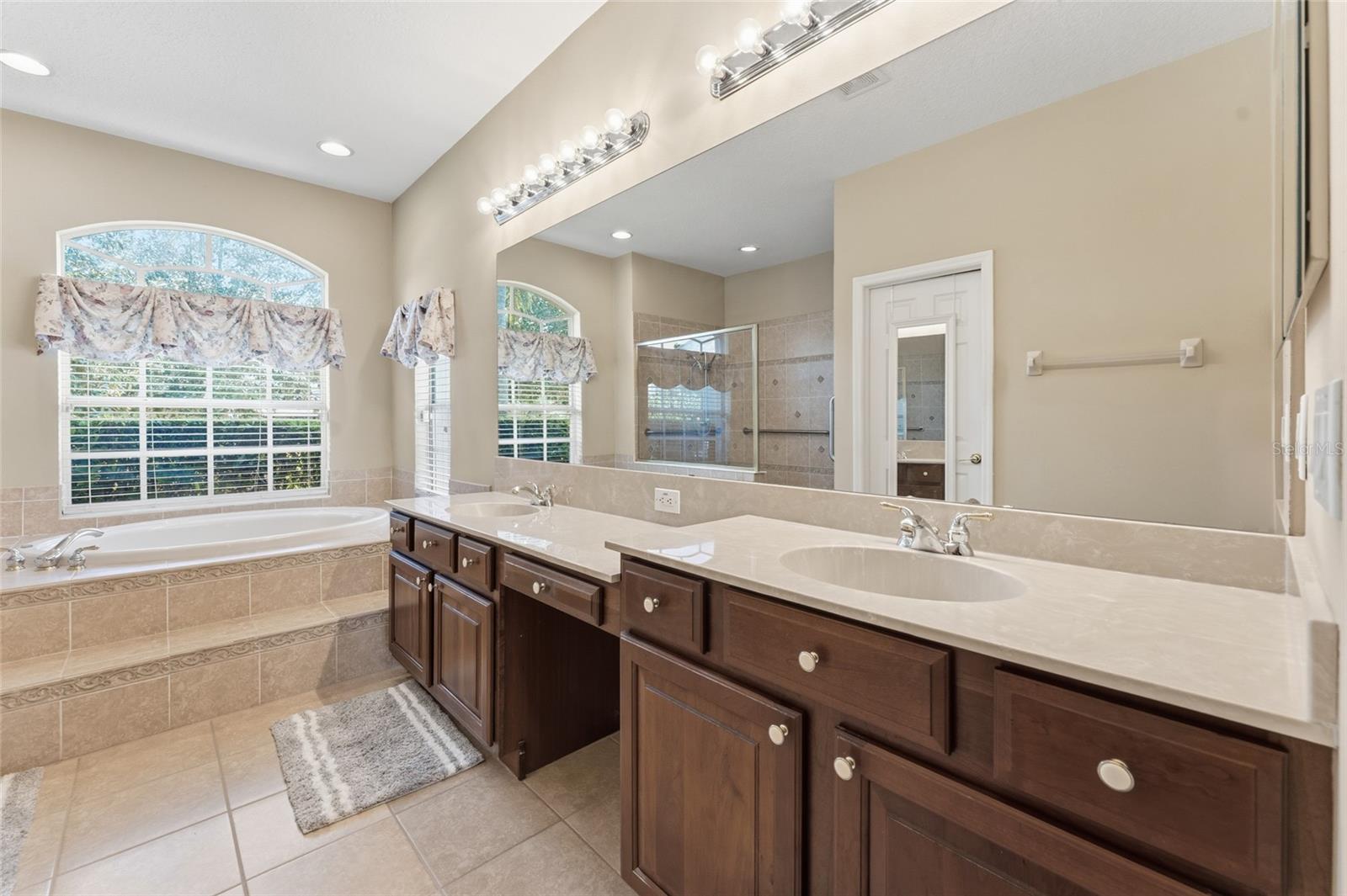 CARRILLON ESTATES - Residential