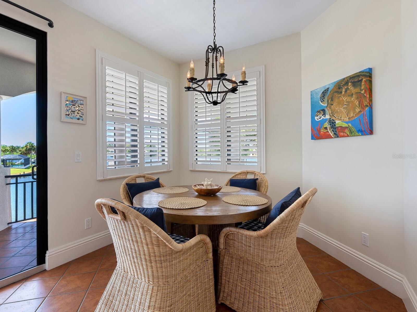 LYONS BAY - Residential