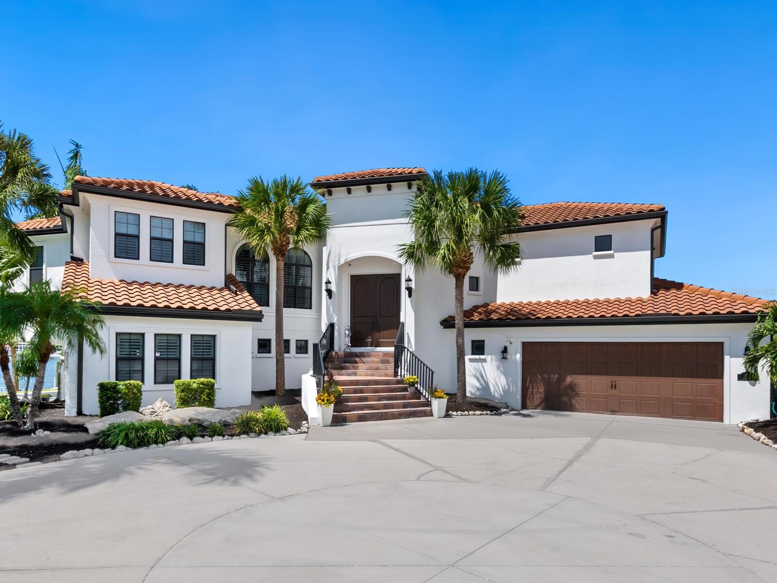 LYONS BAY - Residential