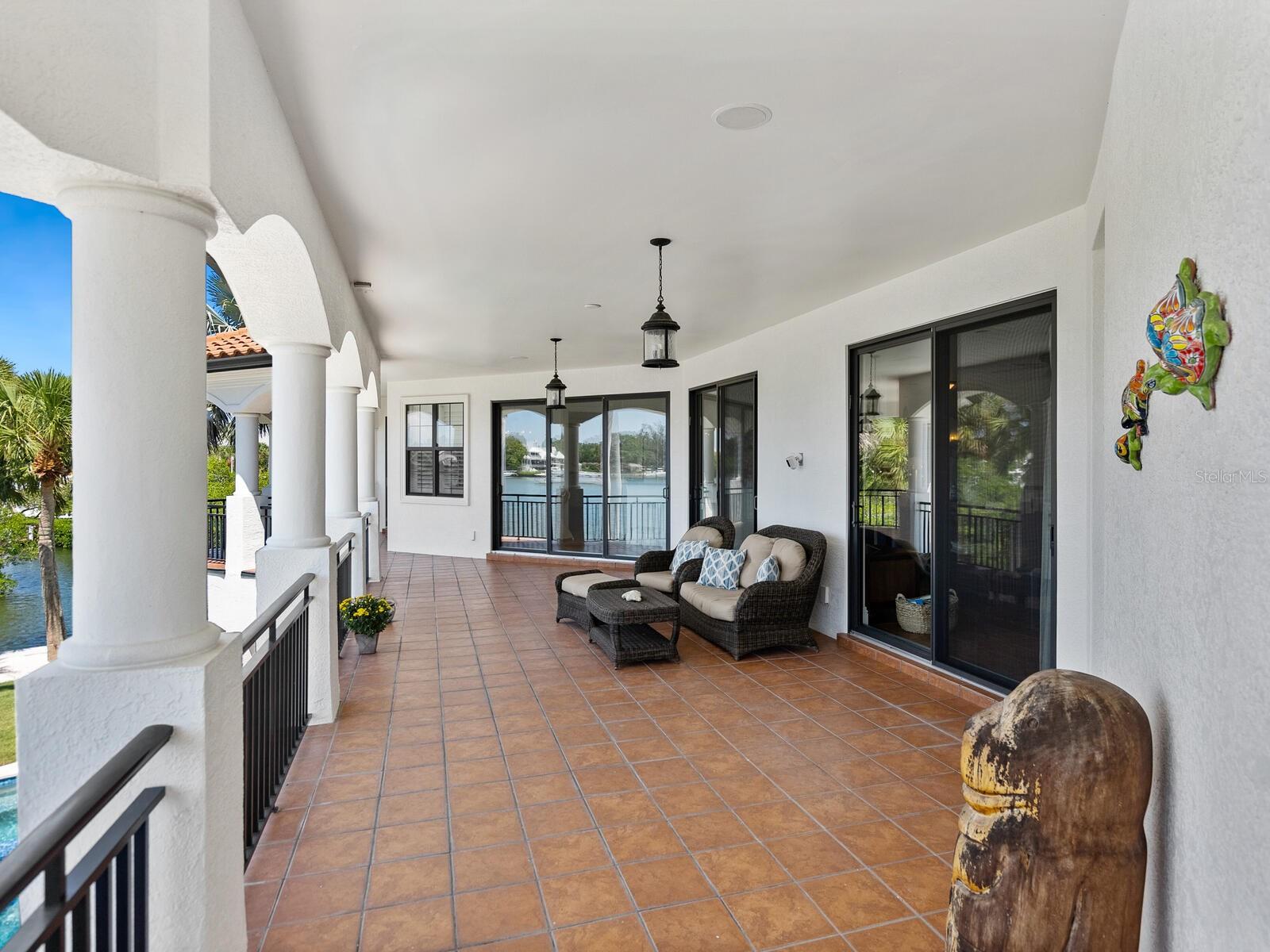 LYONS BAY - Residential