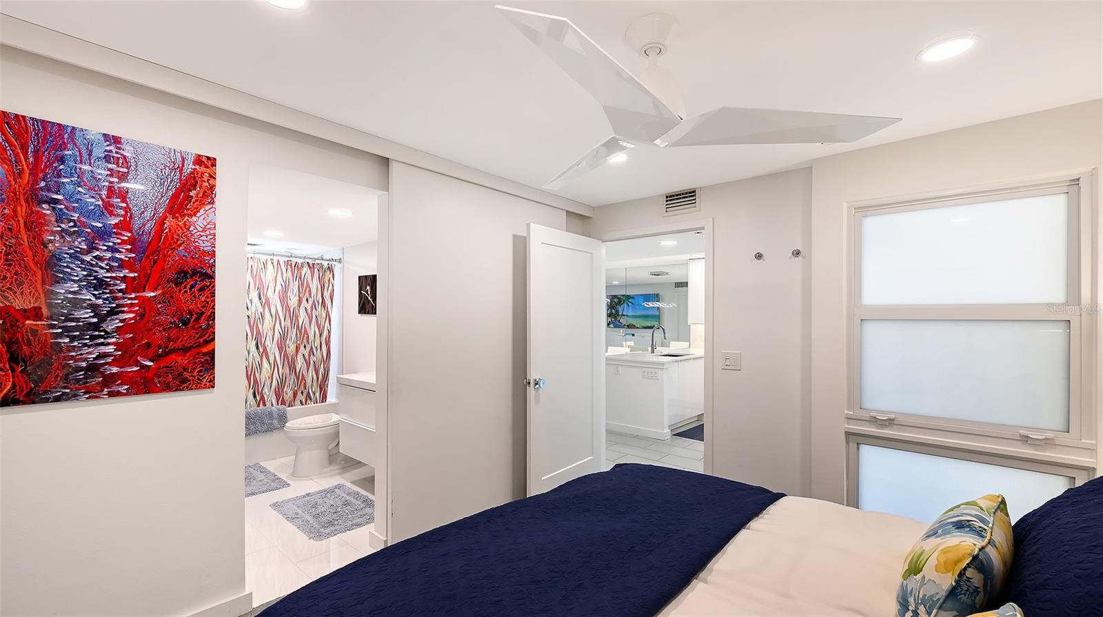 SEAPLACE III - Residential