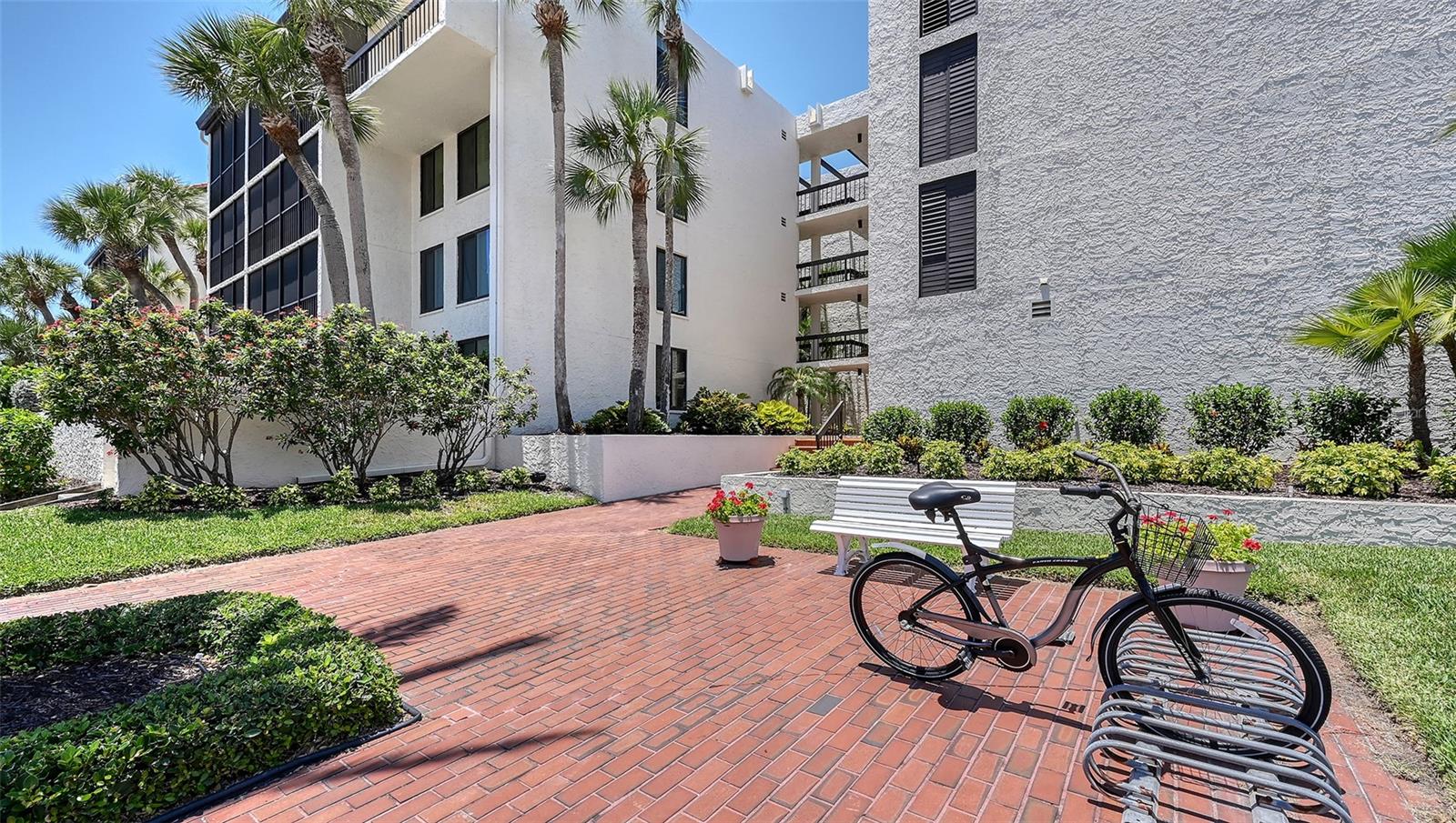 SEAPLACE III - Residential