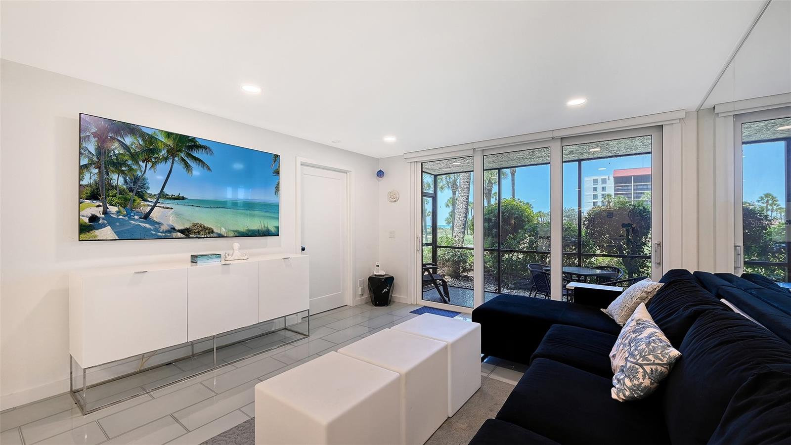 SEAPLACE III - Residential