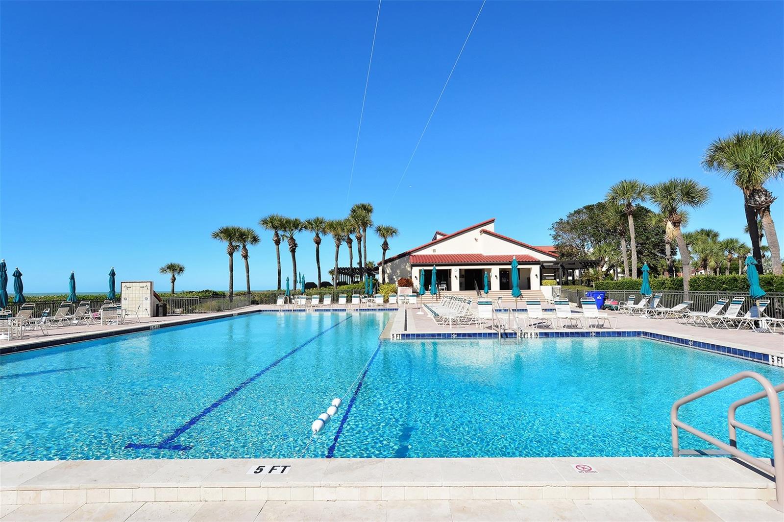 SEAPLACE III - Residential
