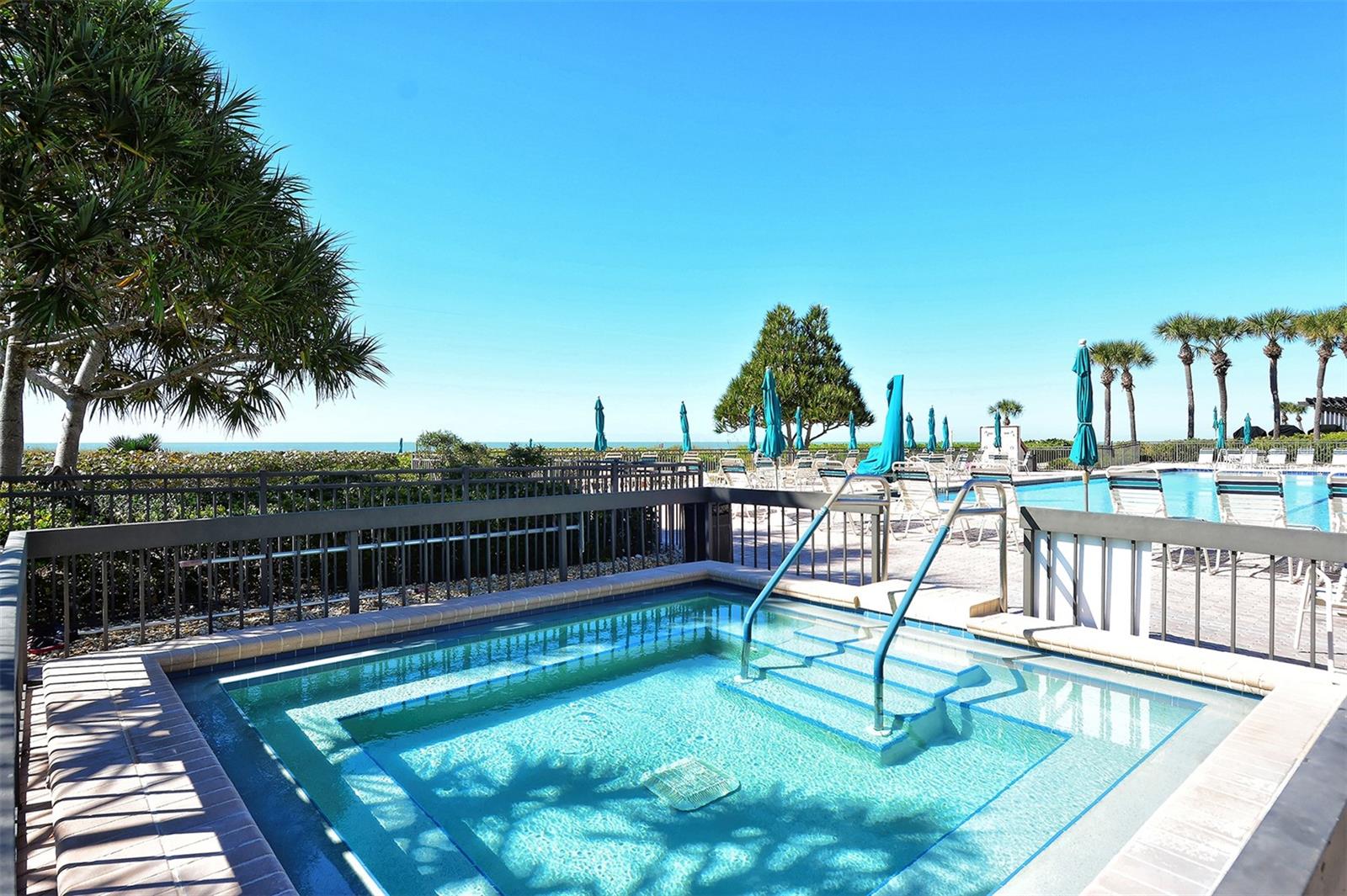 SEAPLACE III - Residential