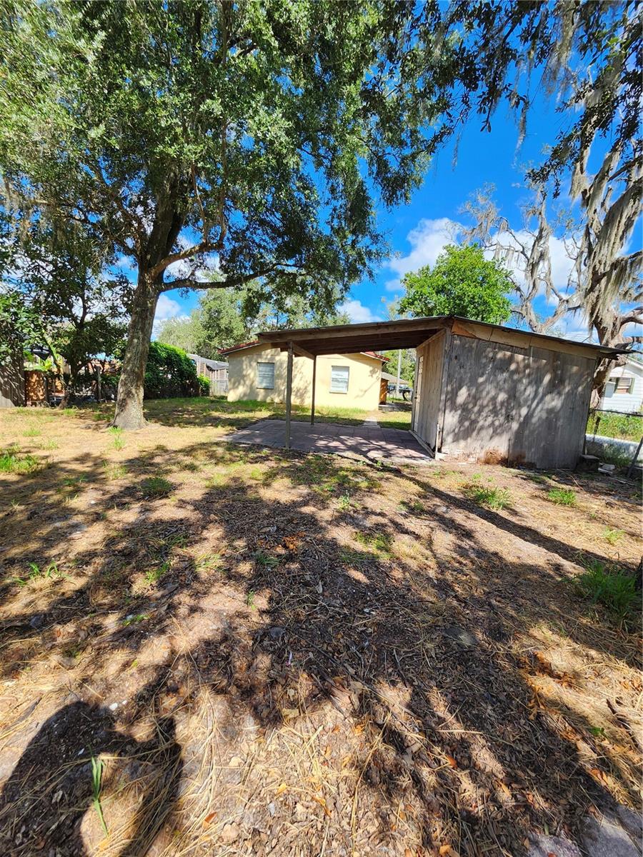 UNPLATTED - Residential