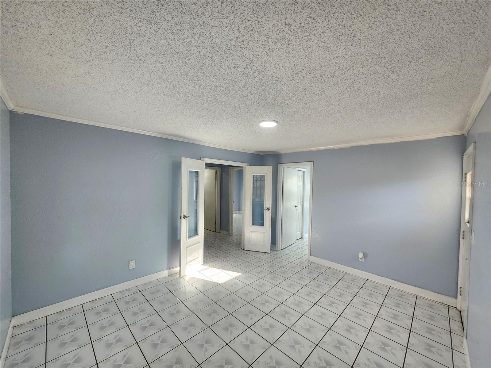 UNPLATTED - Residential