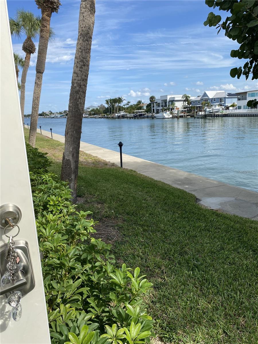 5555 GULF BOULEVARD 104