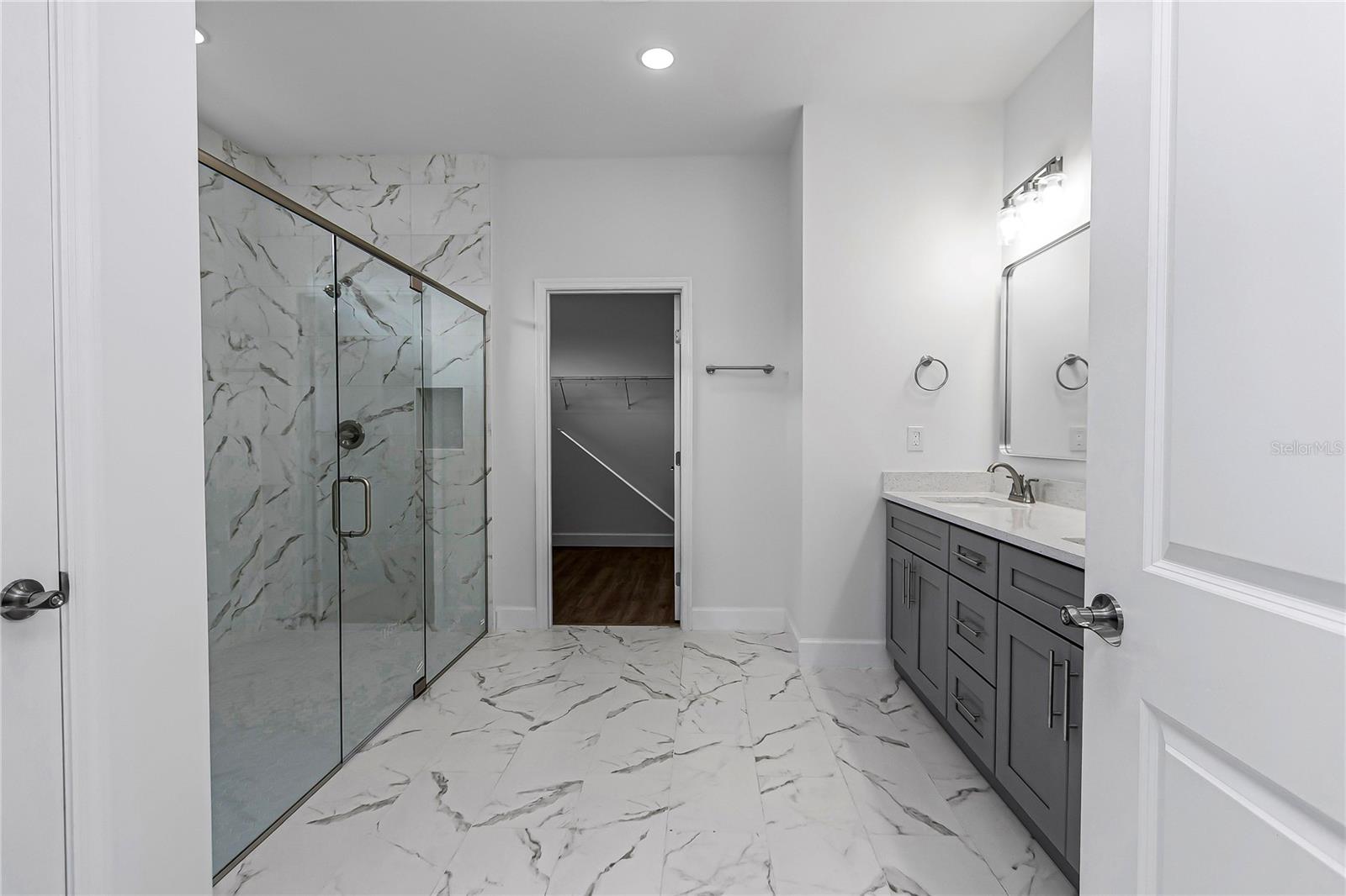 MARION OAKS UN TEN - Residential