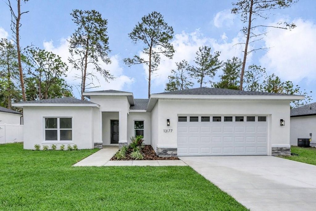 Photo of 13177 SW 67th Avenue, Ocala, FL 34473 (MLS # O6373467)