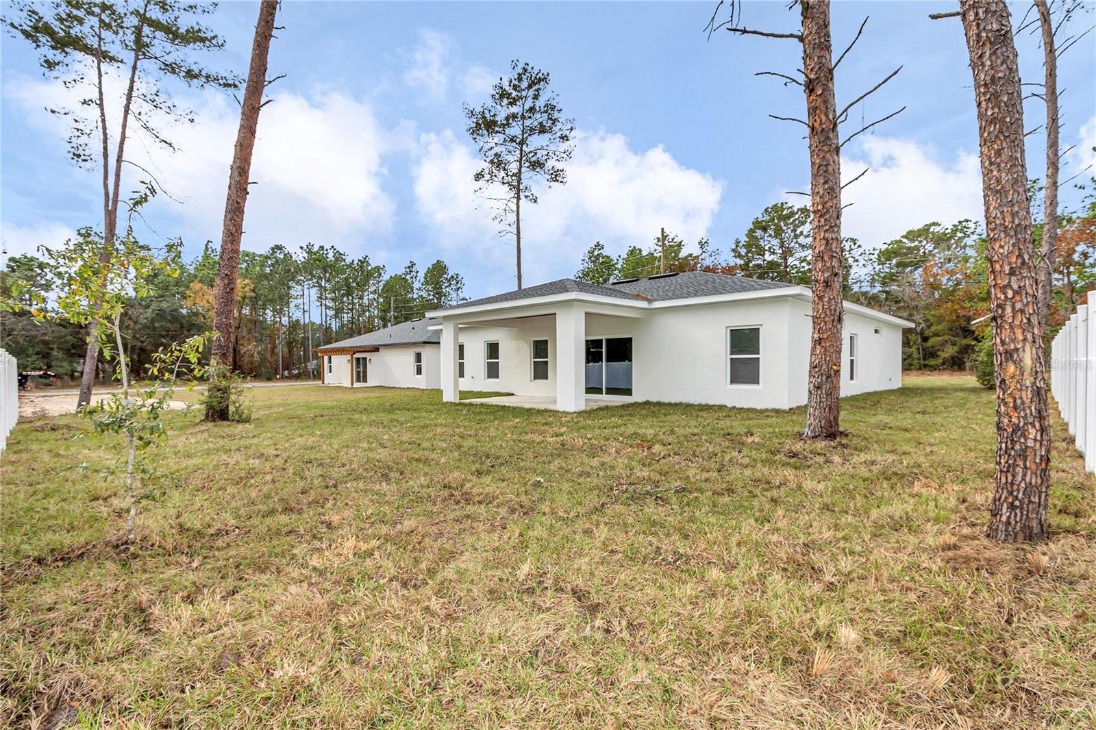 MARION OAKS UN TEN - Residential