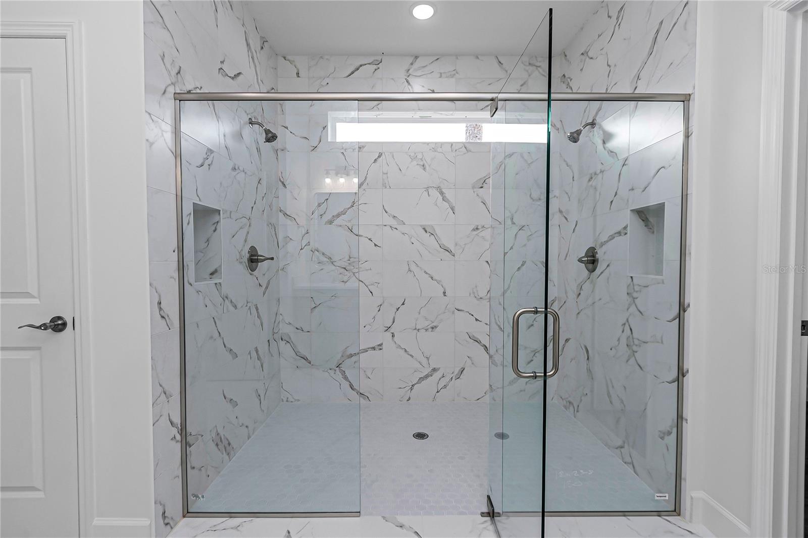 MARION OAKS UN TEN - Residential