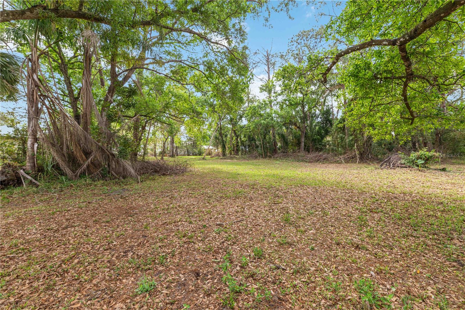 RIVER HEIGHTS - Residential