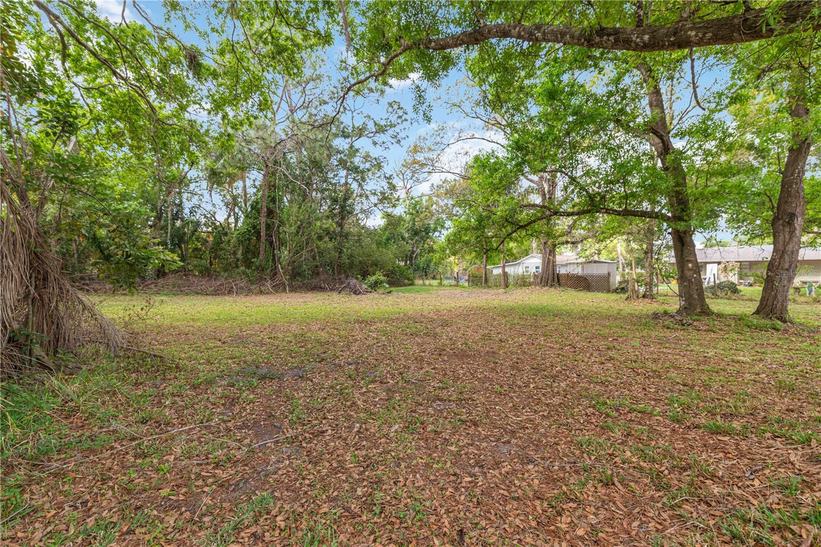 RIVER HEIGHTS - Residential