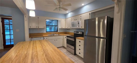 17451 Southside Court, High Springs, FL 32643