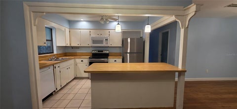 17451 Southside Court, High Springs, FL 32643