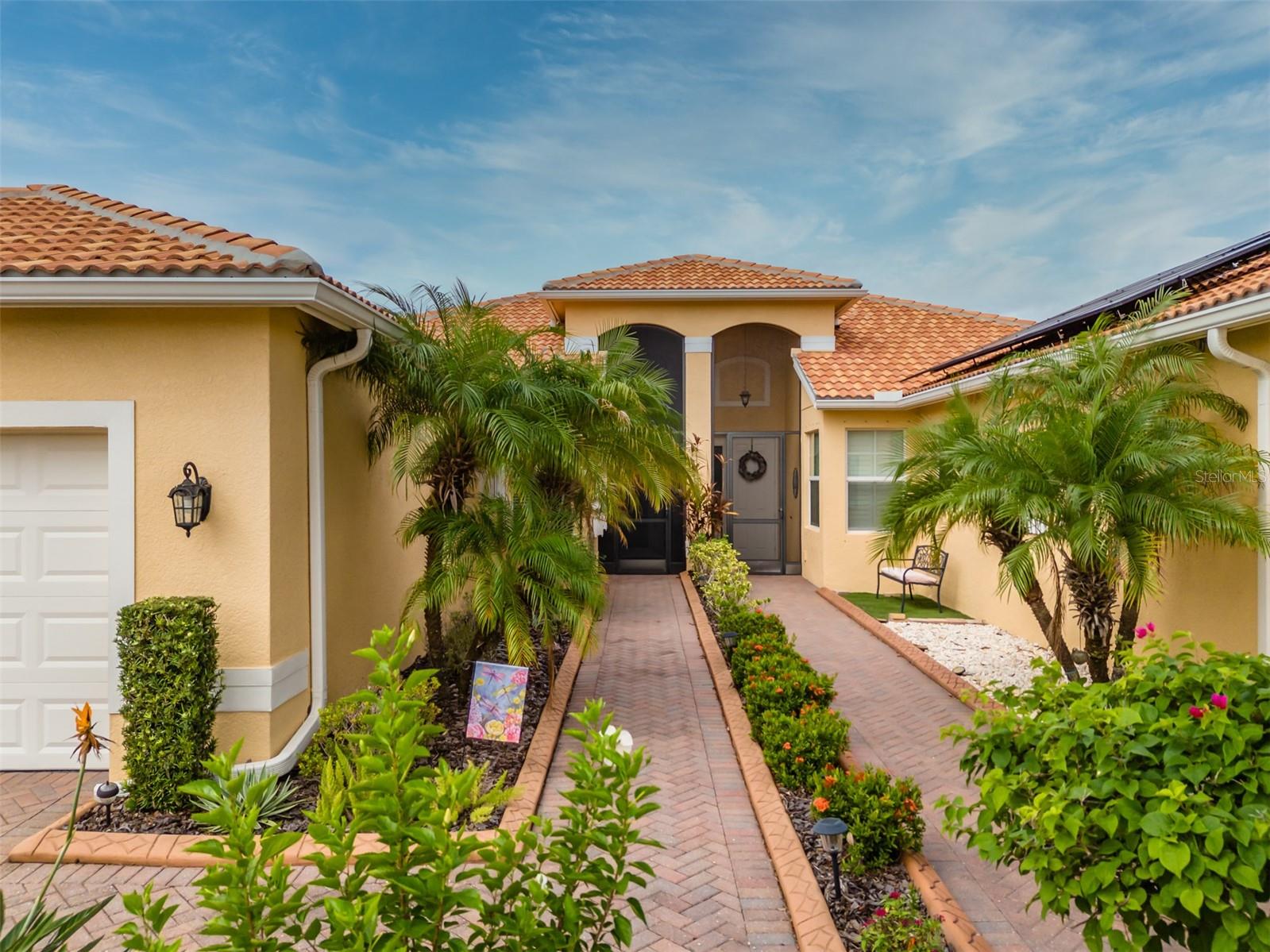 15717 AURORA LAKE CIRCLE, WIMAUMA, FL, 33598 4 15717 AURORA LAKE CIRCLE