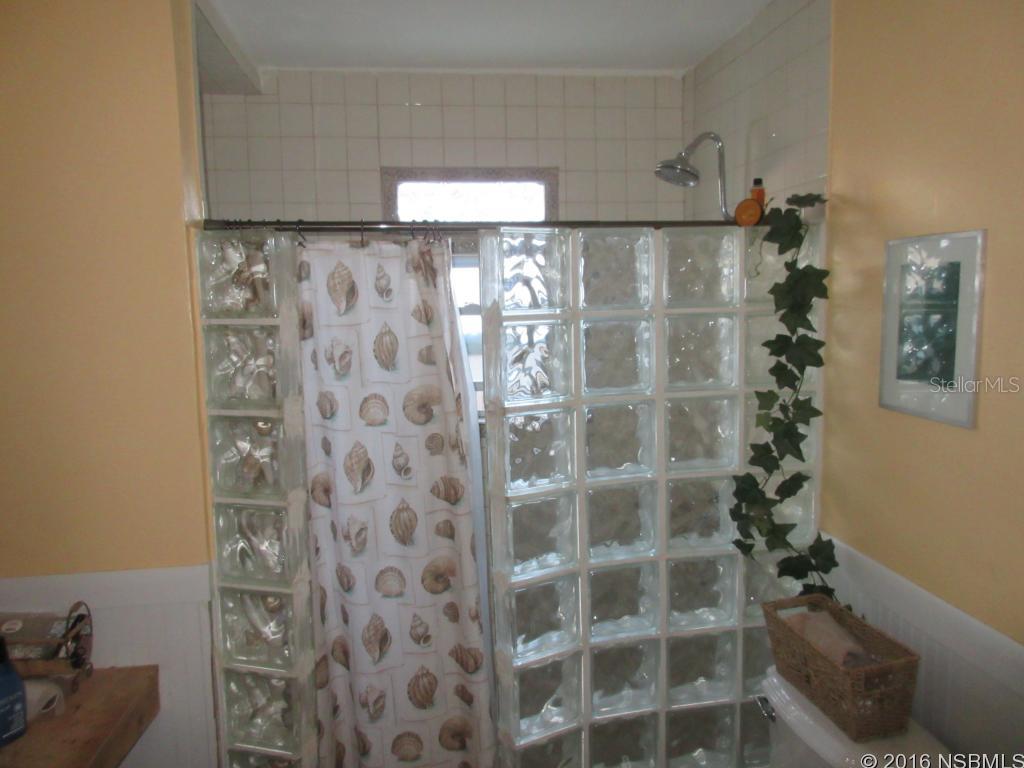 Florida Shores 01 - Residential