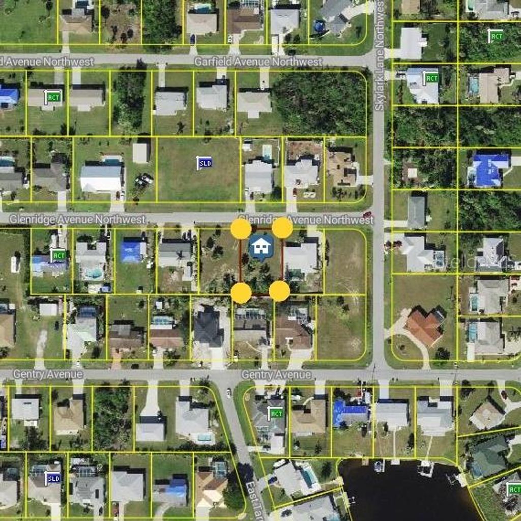 Photo of 417 Glenridge Avenue NW, Port Charlotte, FL 33952 (MLS # C7514388)