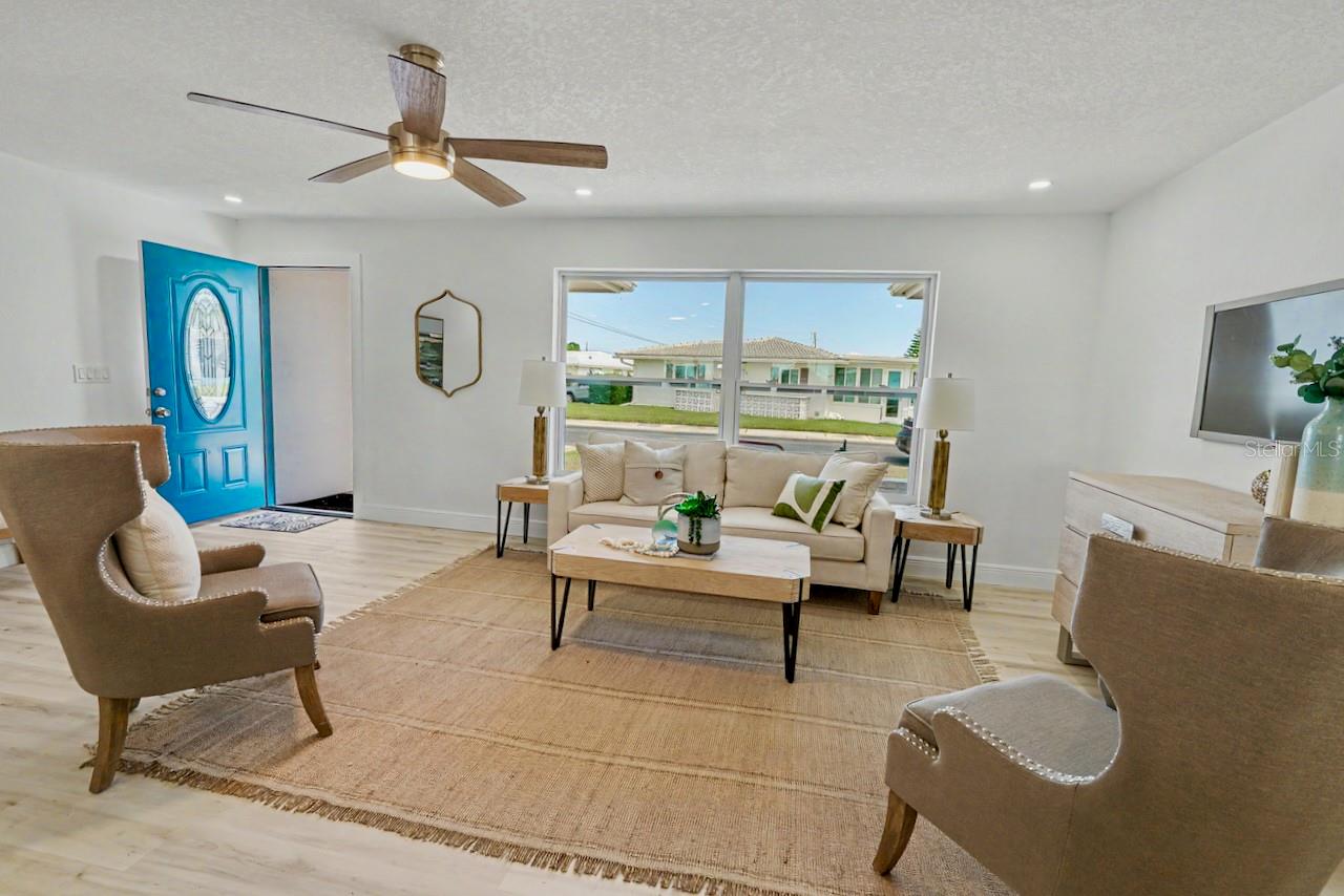 MAINLANDS OF TAMARAC BY THE GULF UNIT 4 CONDO - Residential
