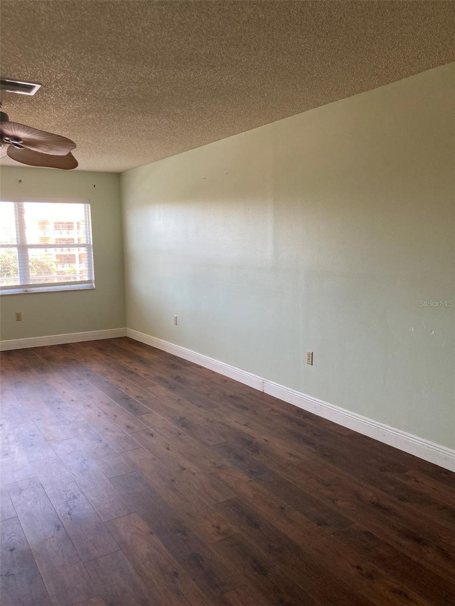 FIVE TOWNS OF ST PETE - Residential