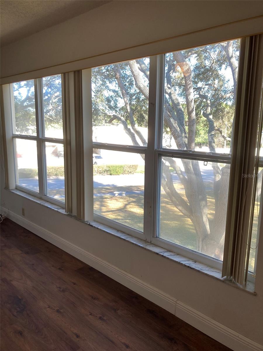 FIVE TOWNS OF ST PETE - Residential