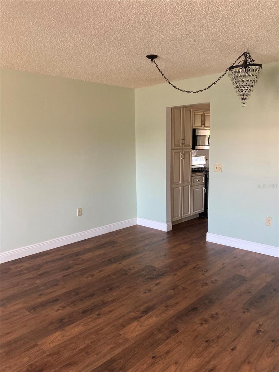 FIVE TOWNS OF ST PETE - Residential